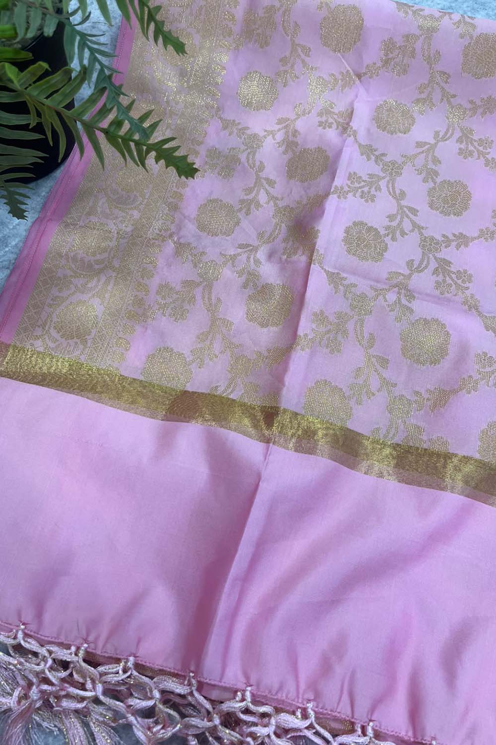 Pink Banarasi Silk Dupatta – Soft Blush with Handcrafted Tassel