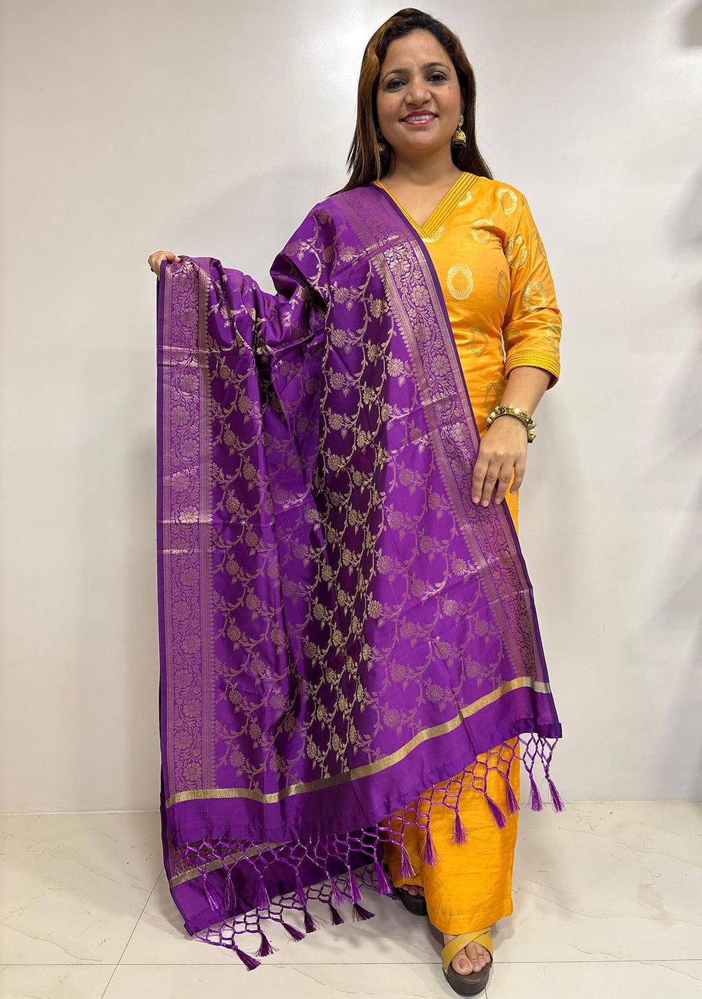 Elegant Purple Banarasi Silk Dupatta - Taniva