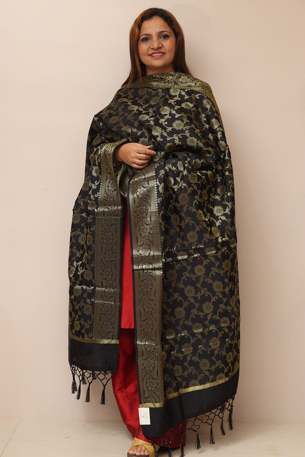 Elegant Black Banarasi Silk Dupatta - Taniva