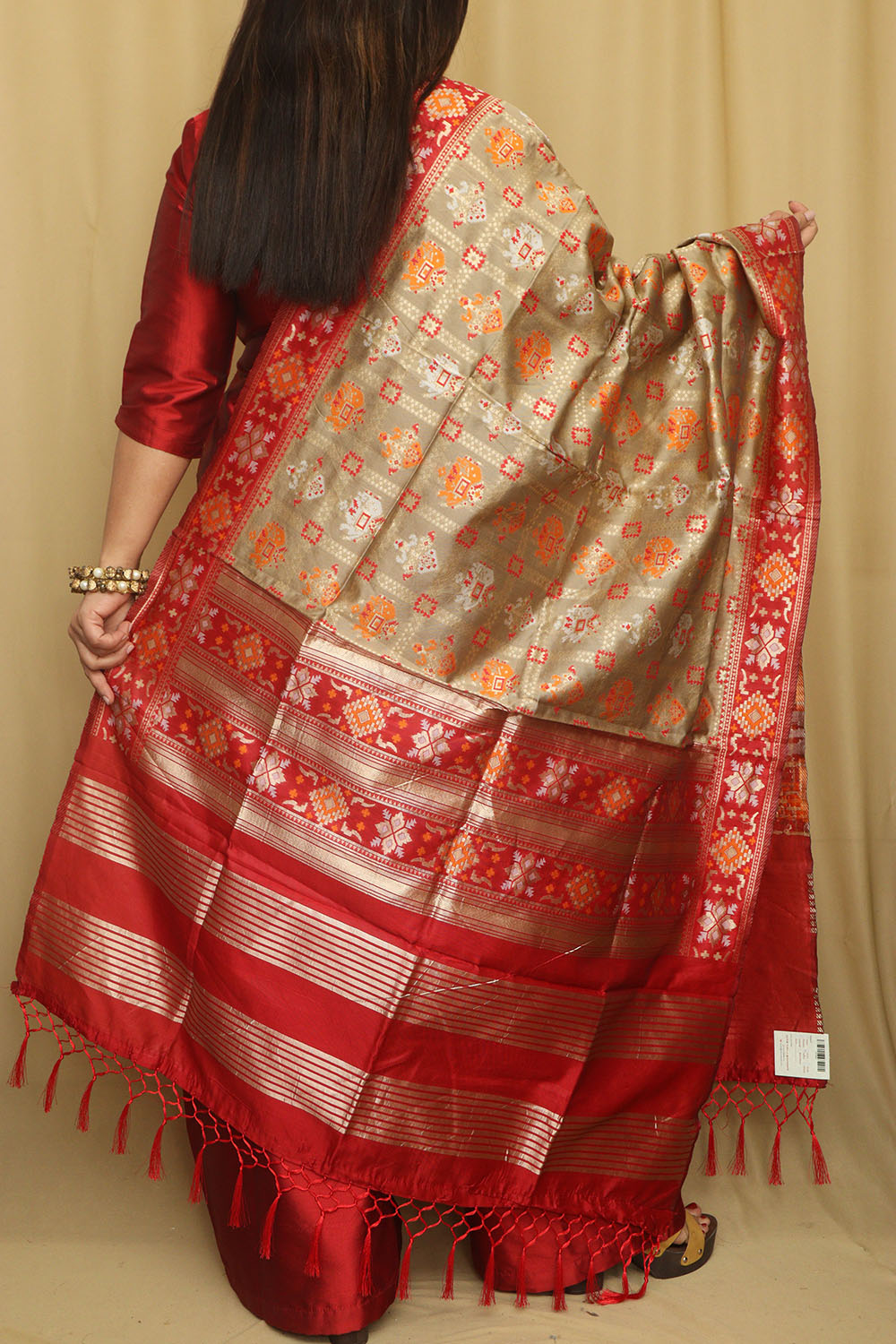 Soft and Stylish Pastel Patola Silk Dupatta - Taniva
