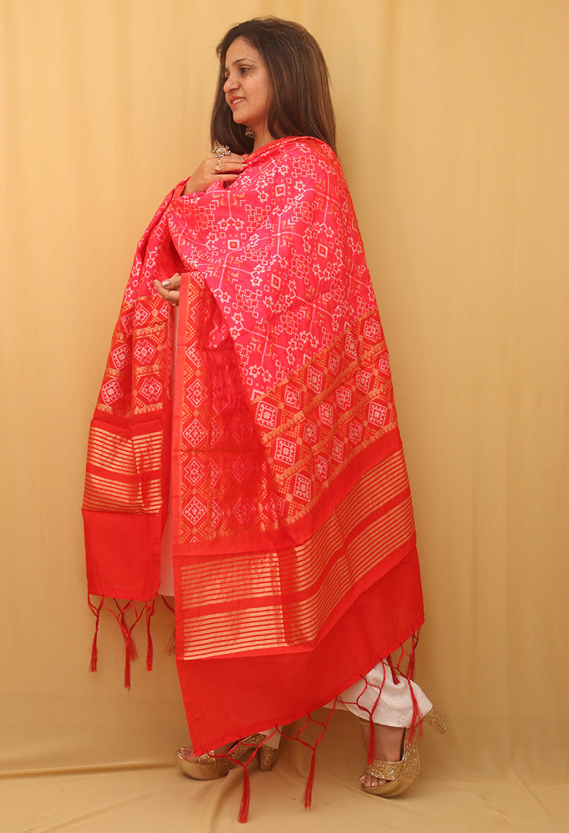 Stunning Pink Patola Silk Dupatta - with a beautifully handcrafted matching tassel - Taniva