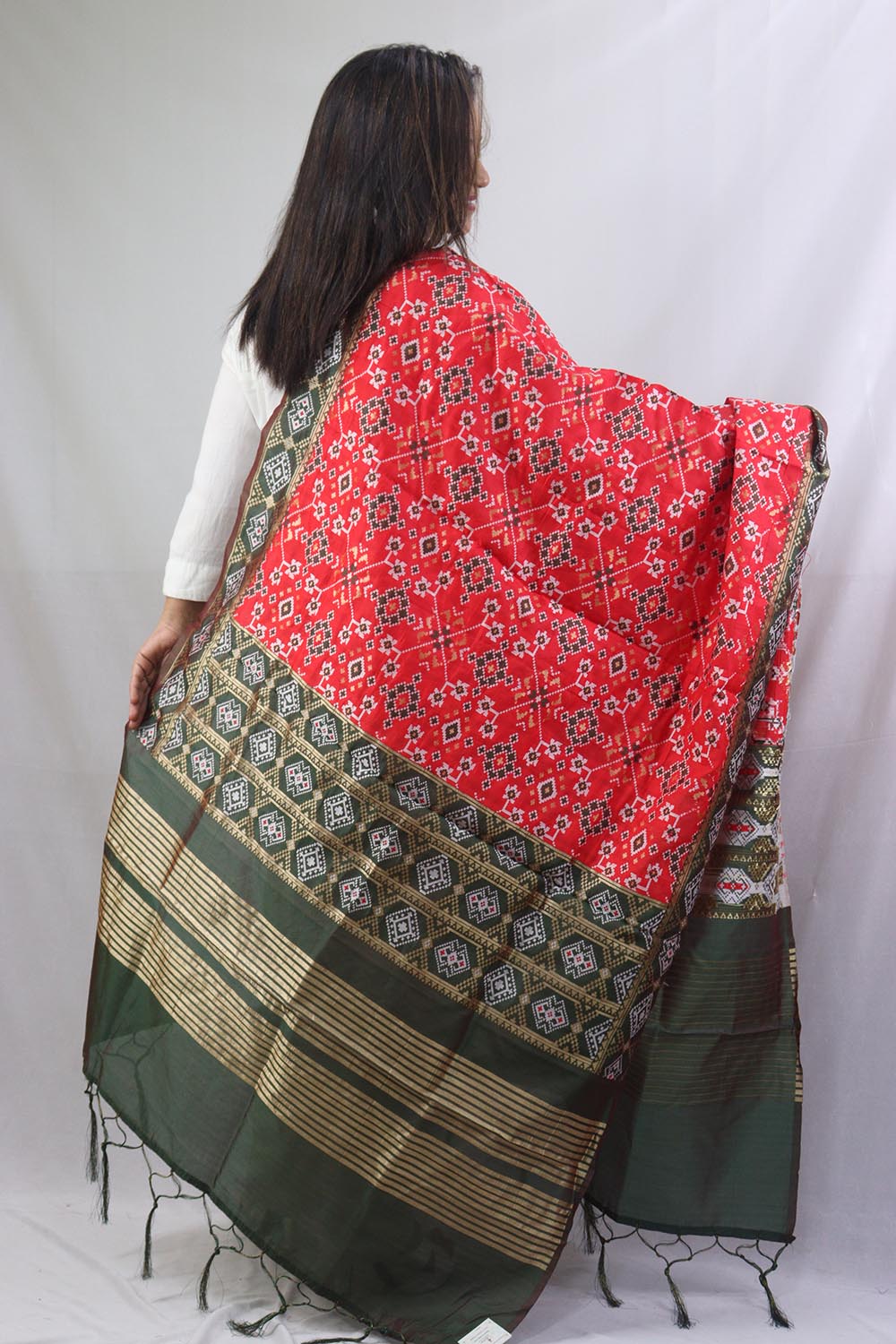 Elegant Red Patola Silk Dupatta - Taniva