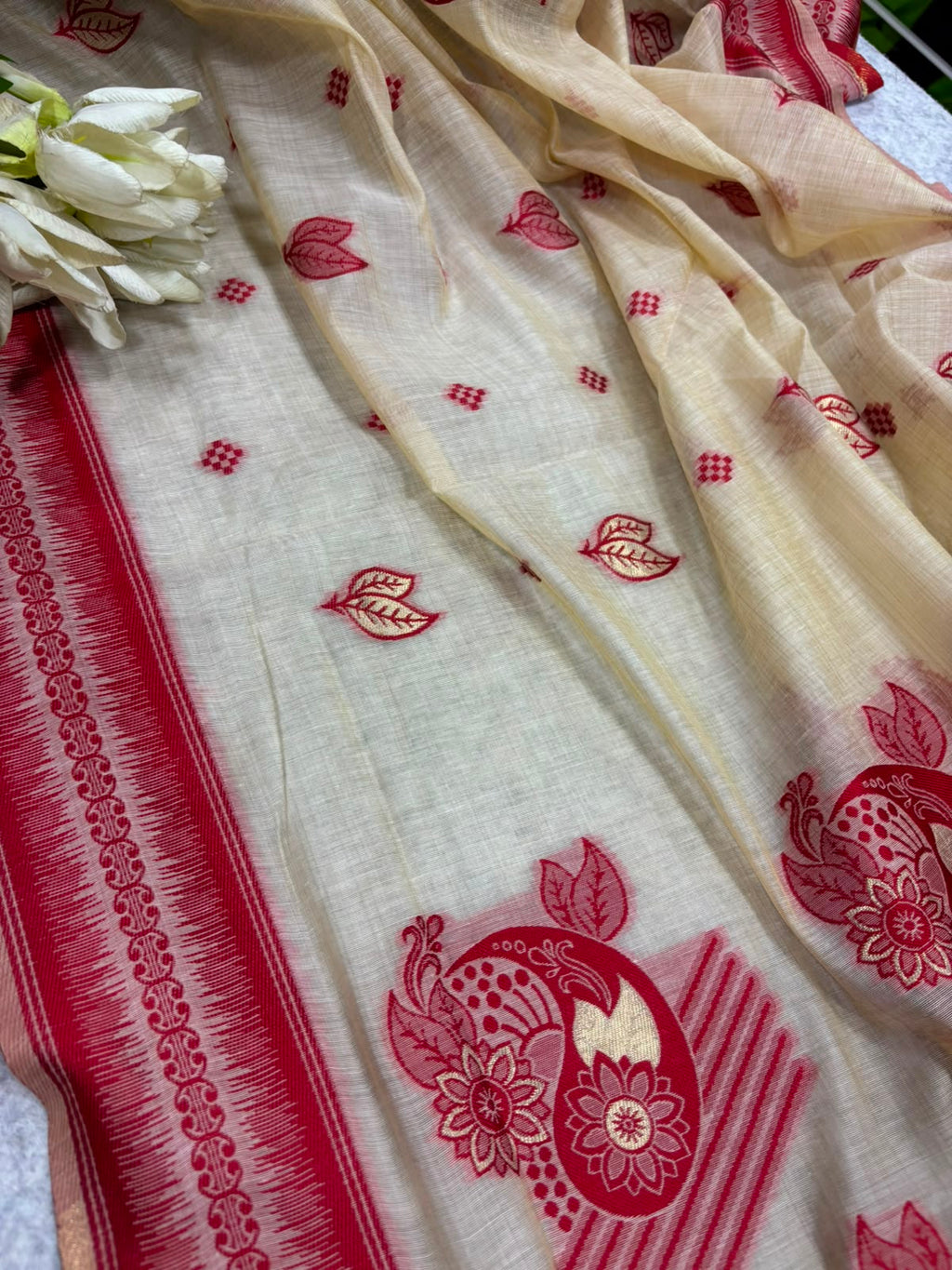 White And Maroon Bhagalpur Cotton Silk Saree