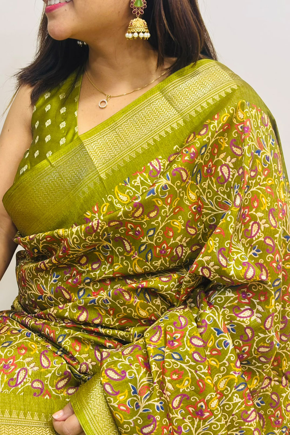 Green Digital Print Crepe Saree Flower Design Festive Ethnic