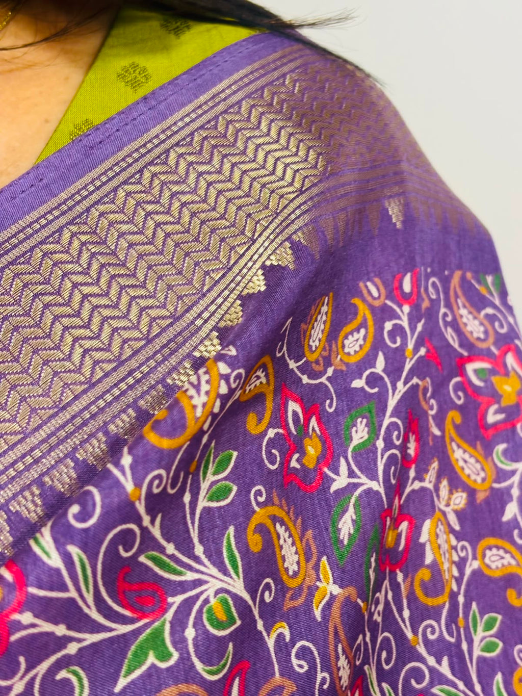 Purple Digital Print Crepe Saree Flower Design Festive Ethnic