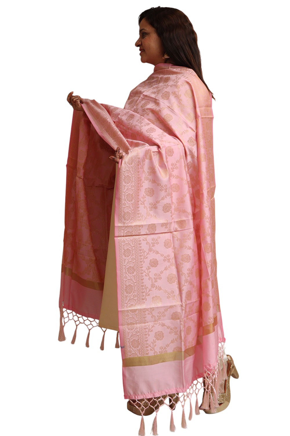 Pretty in Pink: Banarasi Silk Dupatta - with a beautifully handcrafted matching tassel - Taniva