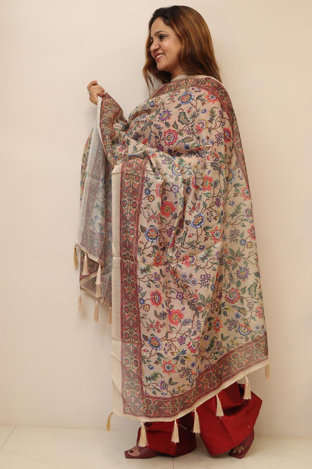 Pastel Digital Printed Chanderi Flower Design Dupatta