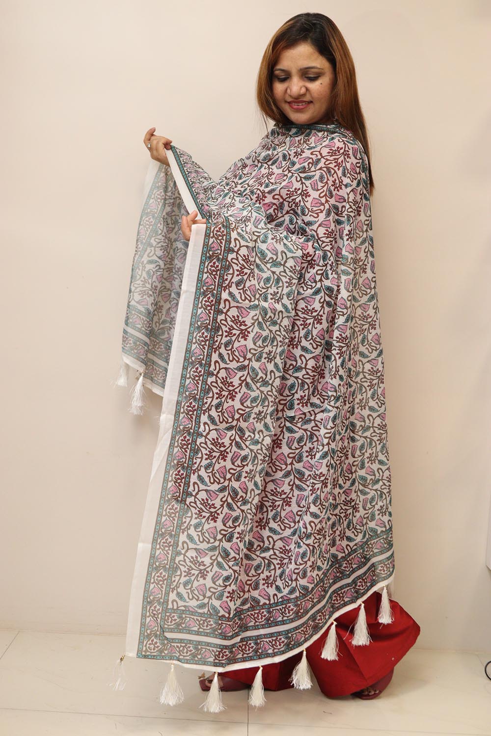 Multicolor Digital Printed Chanderi Flower Design Dupatta