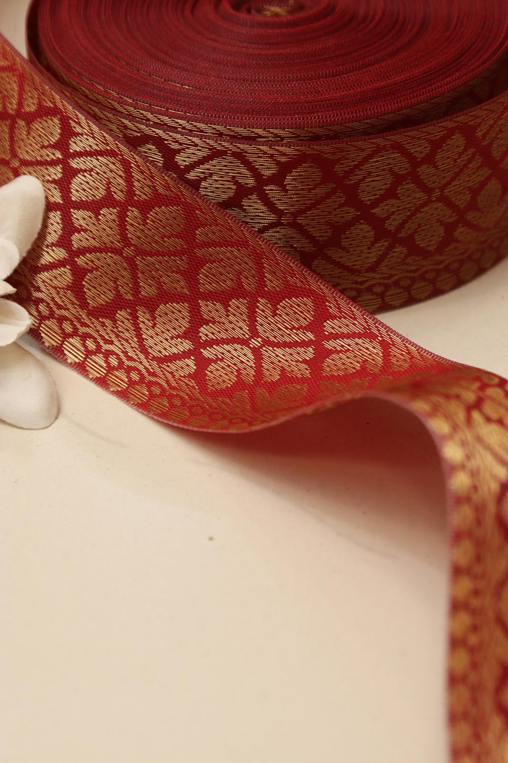 Red Banarasi Silk Border Lace (L 9 mtrs W 2.25 inch  )
