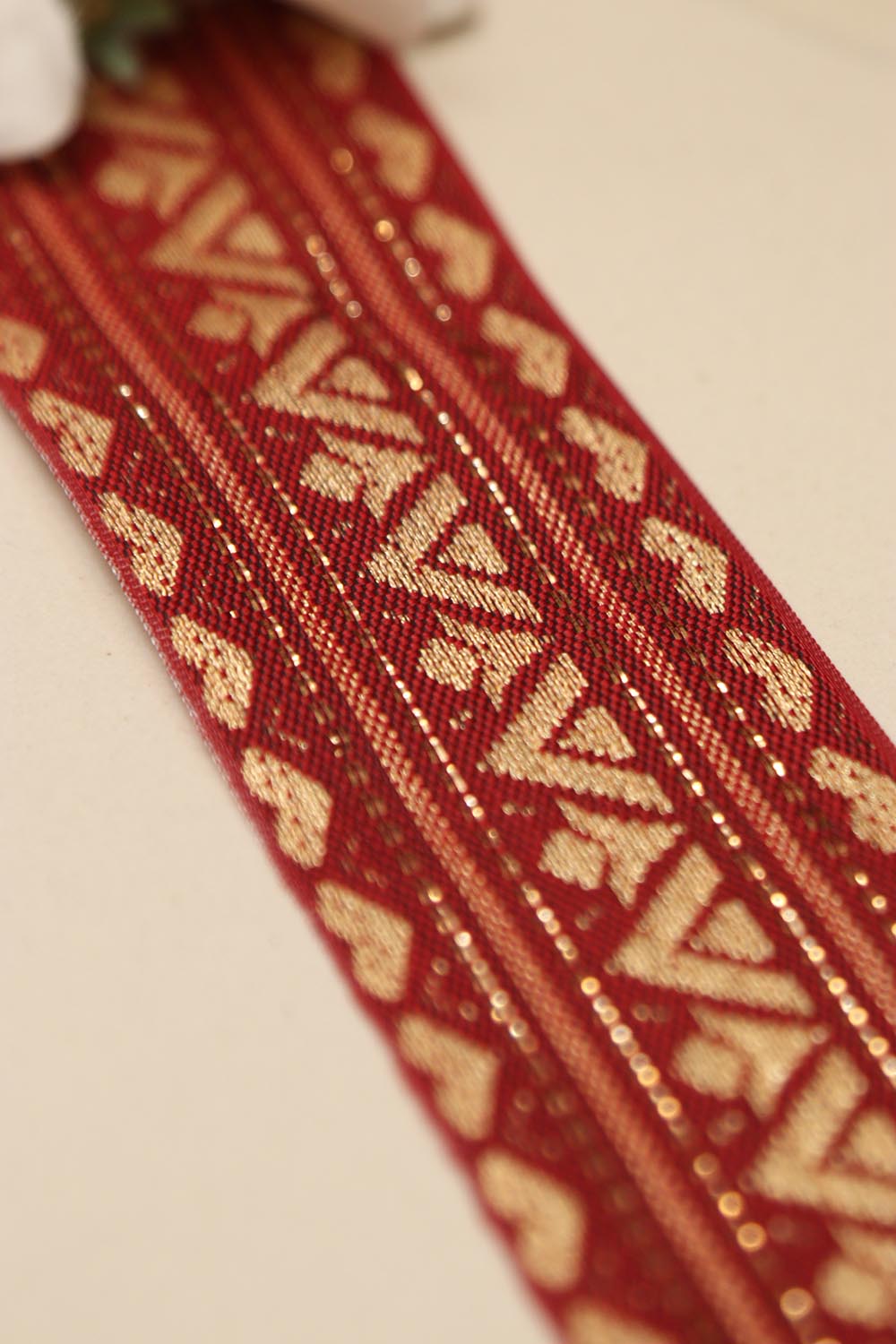 Maroon Banarasi Silk Border Lace (L 9 Mtrs W 2 inch )