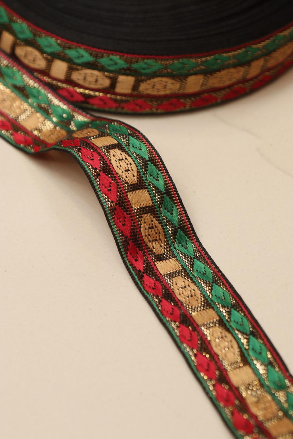 Multicolor Banarasi Silk Border Lace (L 9 Mtrs W 1.5 inch )