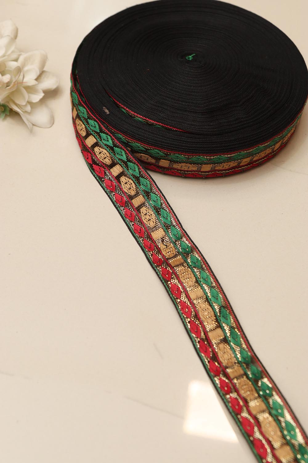 Multicolor Banarasi Silk Border Lace (L 9 Mtrs W 1.5 inch )