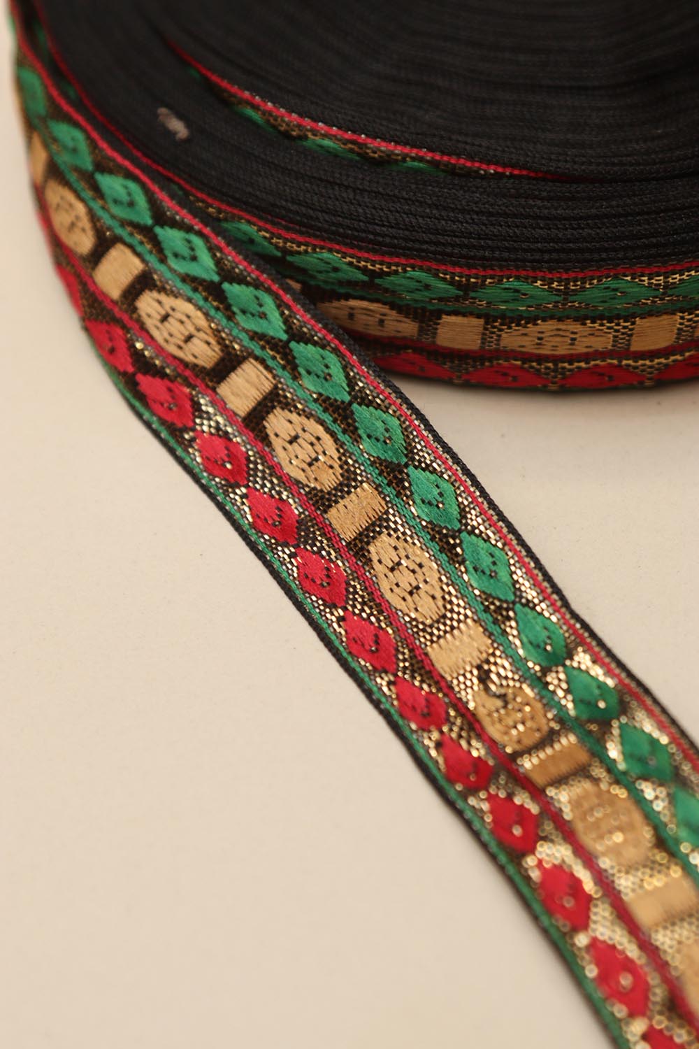 Multicolor Banarasi Silk Border Lace (L 9 Mtrs W 1.5 inch )