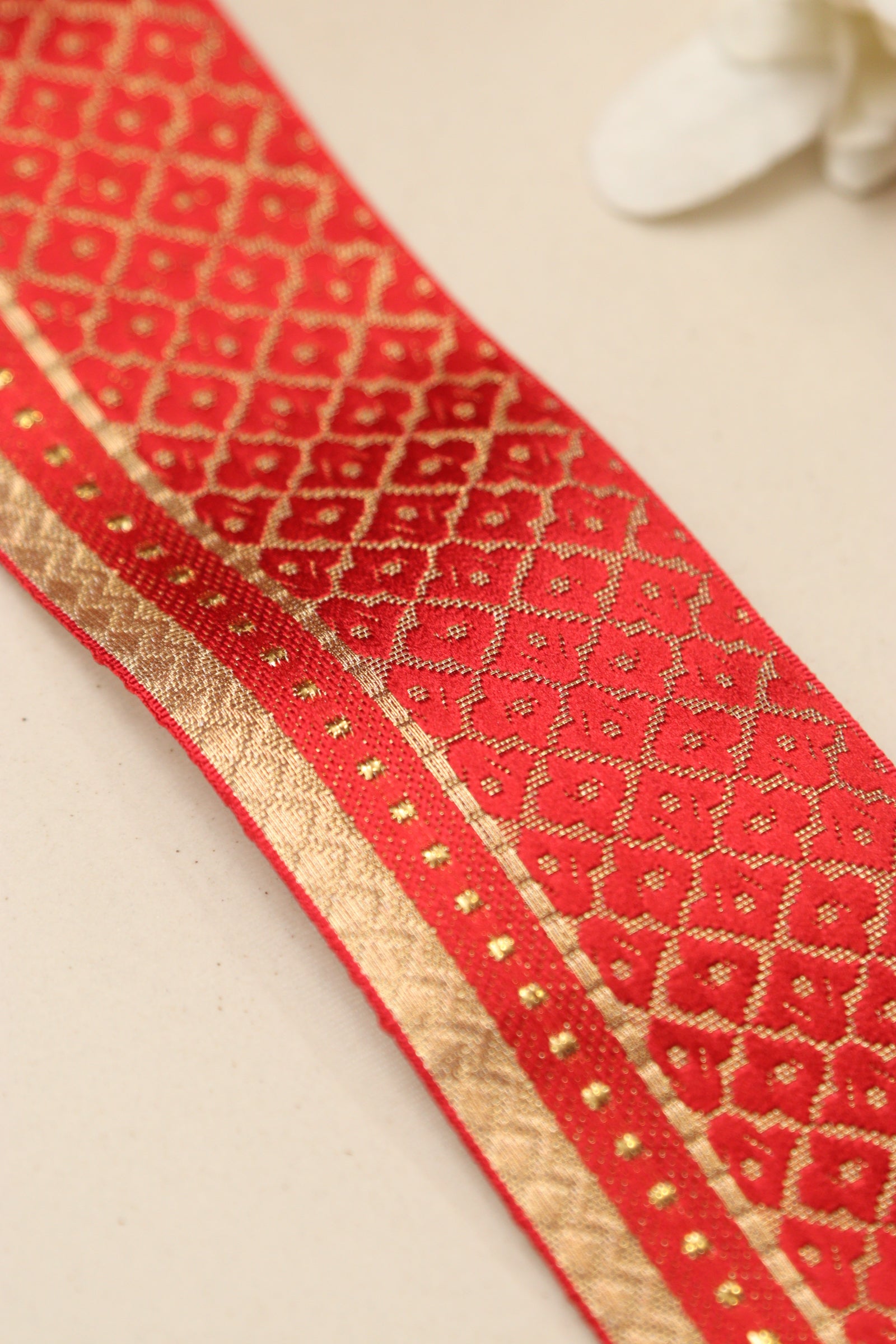Red Banarasi Silk Border Lace (L 9 mtrs W 2 inch )