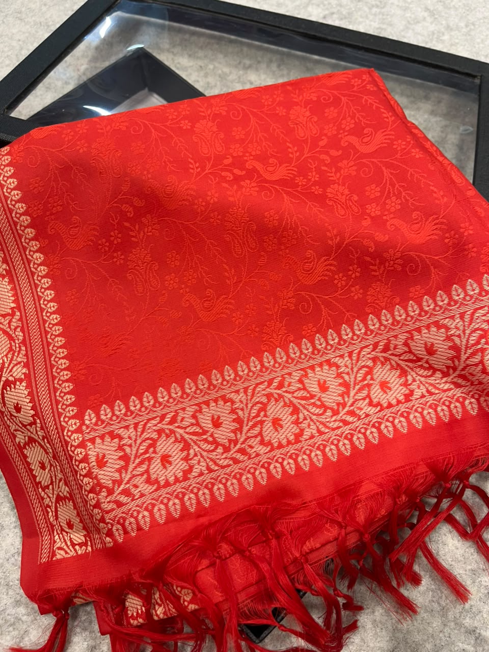 Gift Box of Pashmina Design Red Banarasi Silk Stole with traditional integrate design – Pack of 1