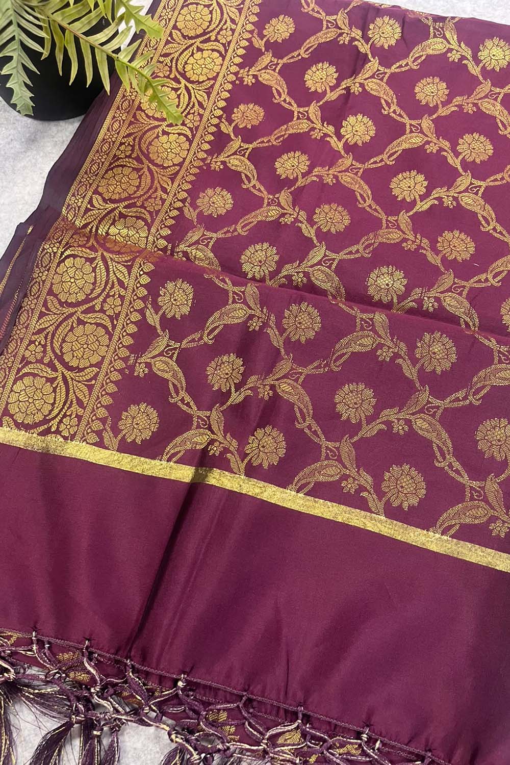 Maroon Banarasi Silk Dupatta – Rich Bridal Hue with Handcrafted Tassel