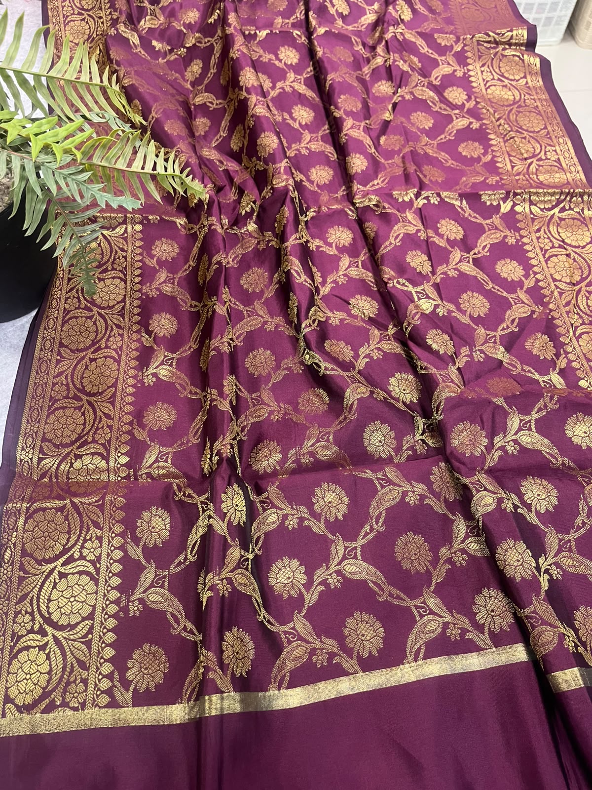 Maroon Banarasi Silk Dupatta – Rich Bridal Hue with Handcrafted Tassel