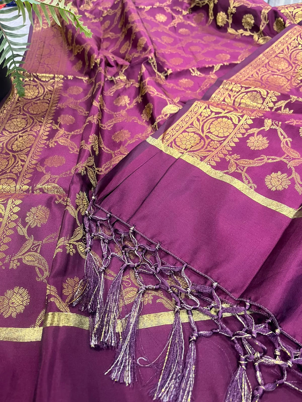 Maroon Banarasi Silk Dupatta – Rich Bridal Hue with Handcrafted Tassel