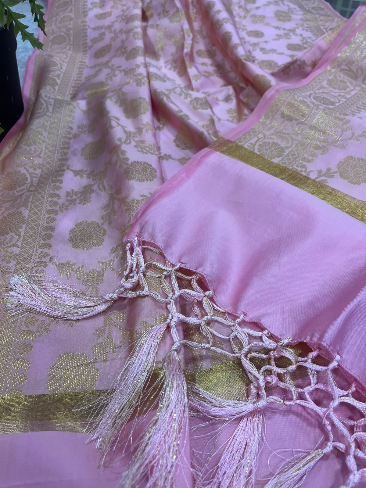 Pink Banarasi Silk Dupatta – Soft Blush with Handcrafted Tassel