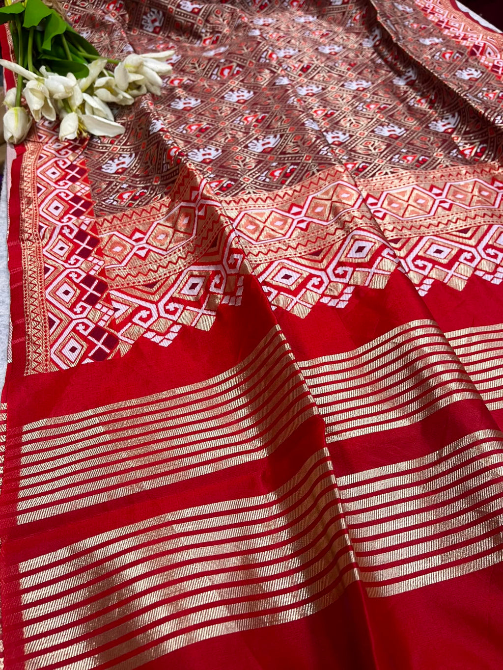 Purple Patola Silk Dupatta – Ikat Geometric Print with Tassel
