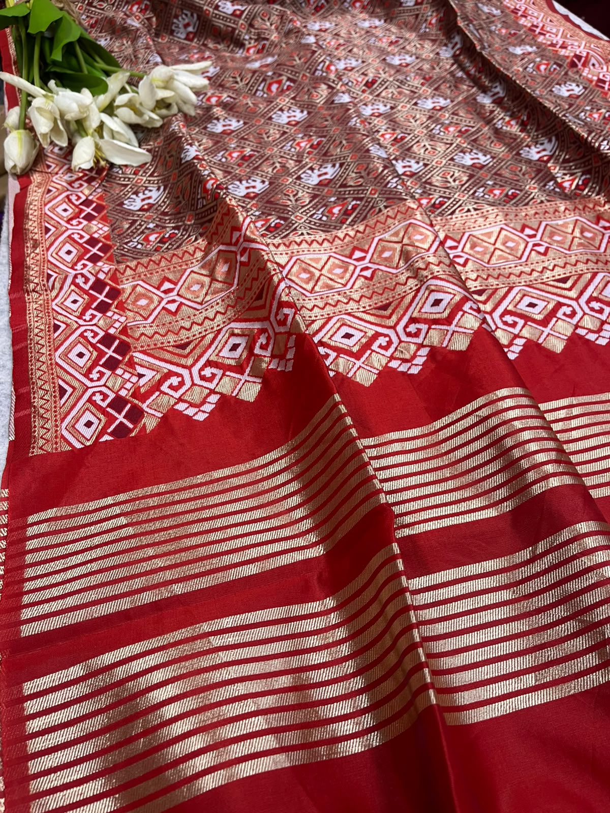 Purple Patola Silk Dupatta – Ikat Geometric Print with Tassel