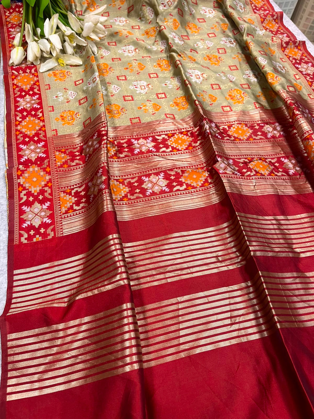 Pastel Patola Silk Dupatta – Ikat Geometric Print with Tassel
