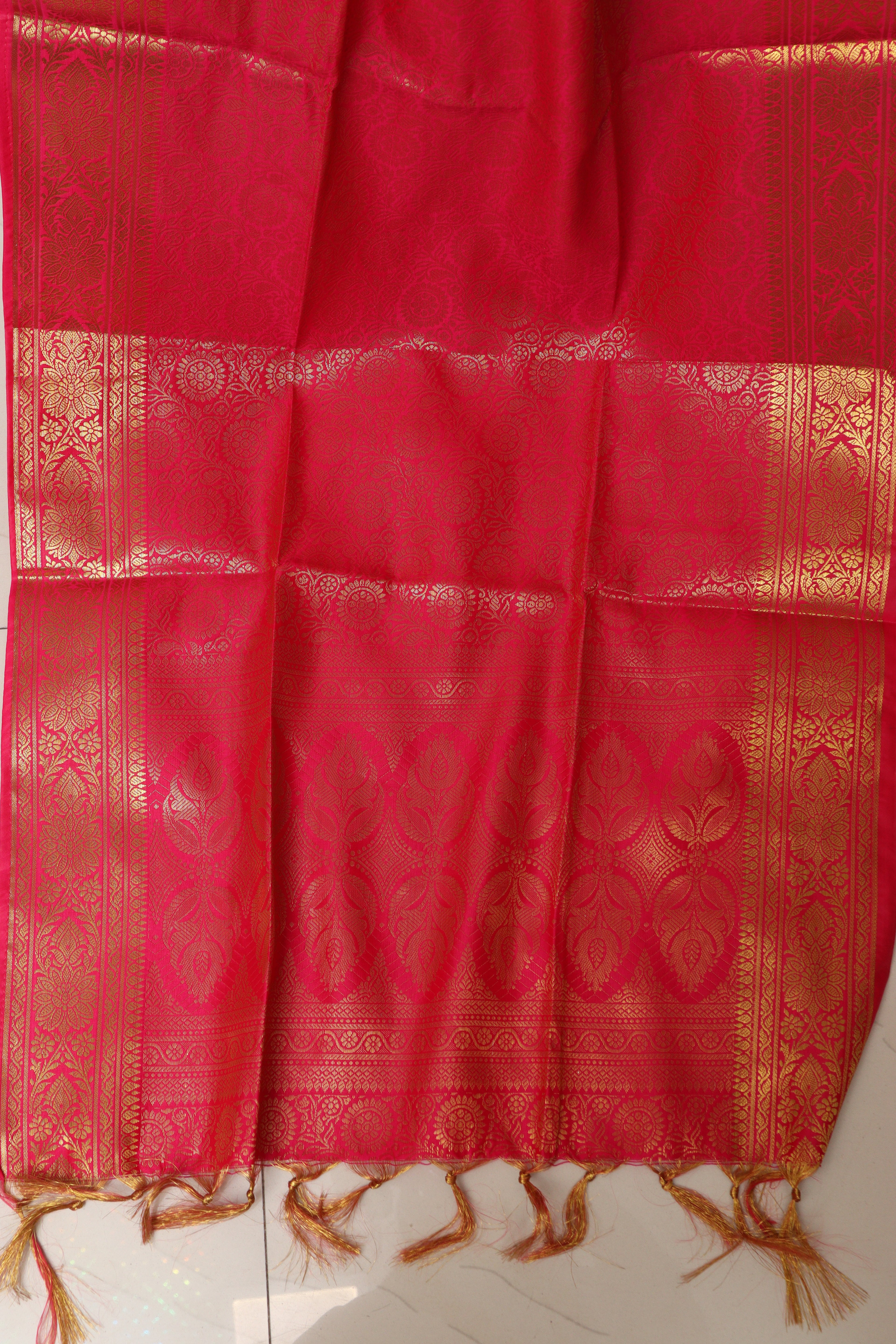 Pink Banarasi Silk Fashion Stole | Stylish Wrap for Festive , College, casual parties, & Night Outs